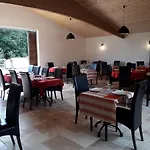 Bed and breakfast Trésors De Campagne,spas Privatifs