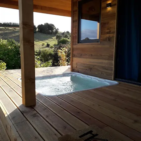 Trésors De Campagne,spas Privatifs Bed & Breakfast 3*