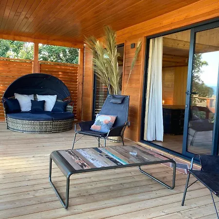 Bed & Breakfast Trésors De Campagne,spas Privatifs 3*
