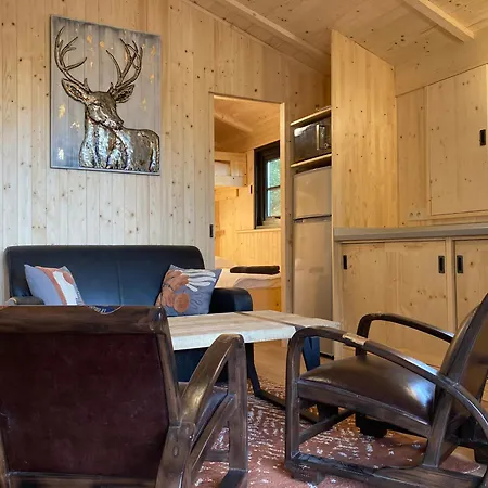 Bed & Breakfast Trésors De Campagne,spas Privatifs 3*